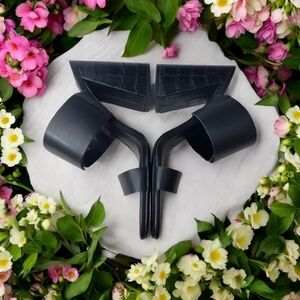 Steve Madden woman's size 7M in excellent condition. Leather upper.